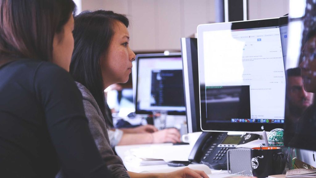 How-to-Make-Your-Website-Appear-Instantly-Trustworthy-on-readcrazy