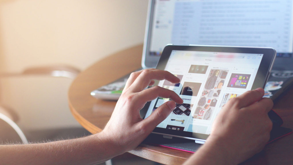 Website-Development-Service-Companies-on-ReadCrazy
